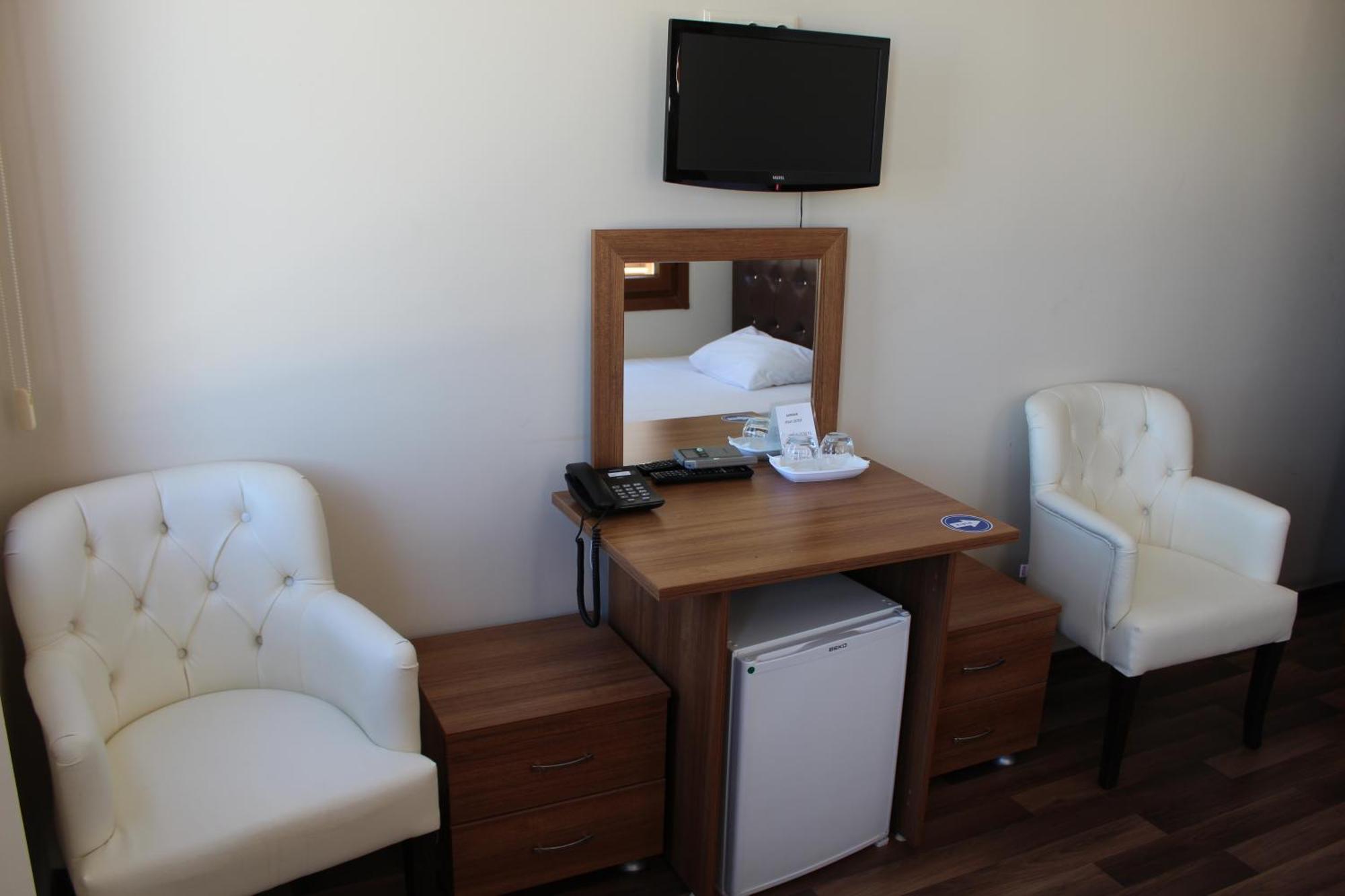 Oz-Ay Hotel Sürmene Zimmer foto
